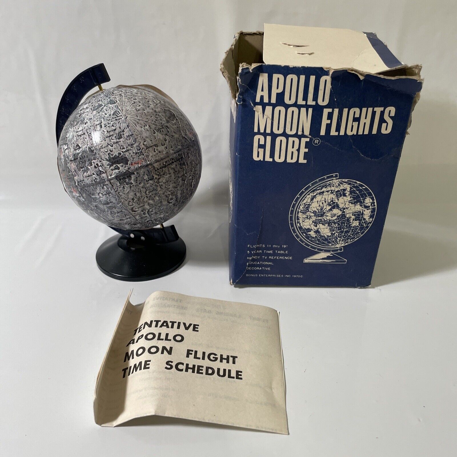Apollo Moon Flights Globe 1970 Old Stock Vintage Damaged Box/Globe